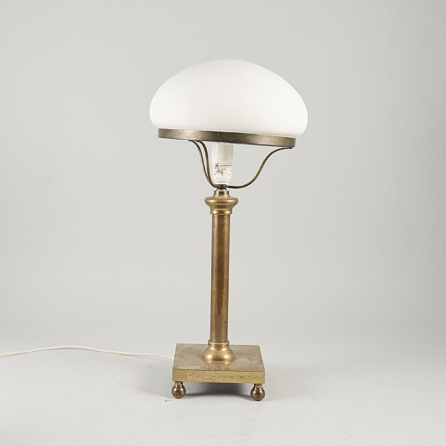 Bordslampa